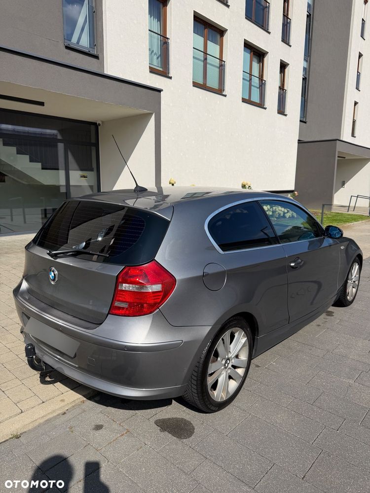BMW Seria 1 - 23