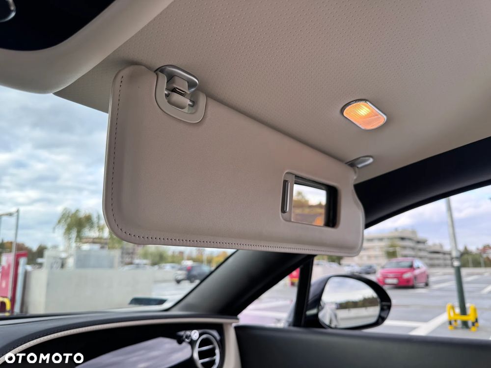 Bentley Continental GT W12 - 23