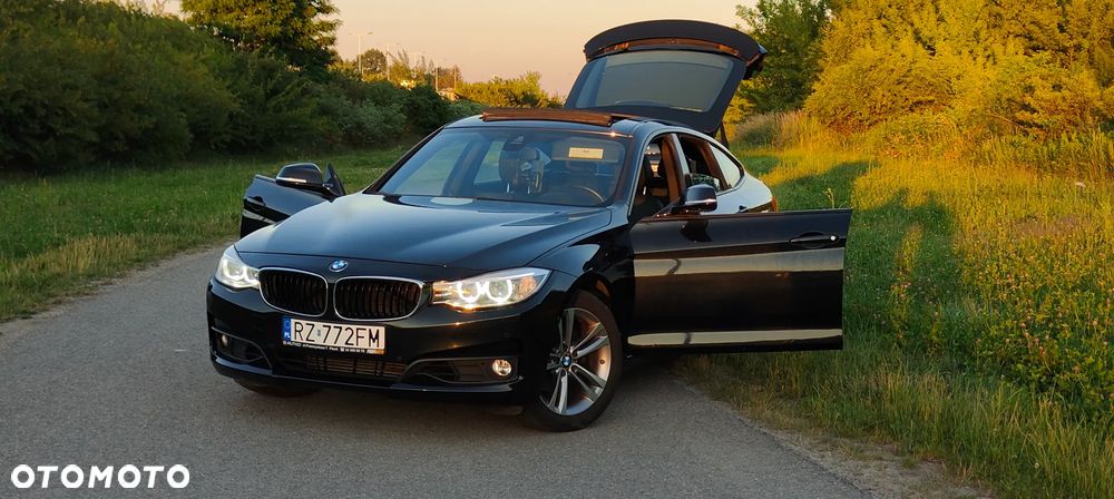 BMW Seria 3 328i xDrive Sport Line - 7