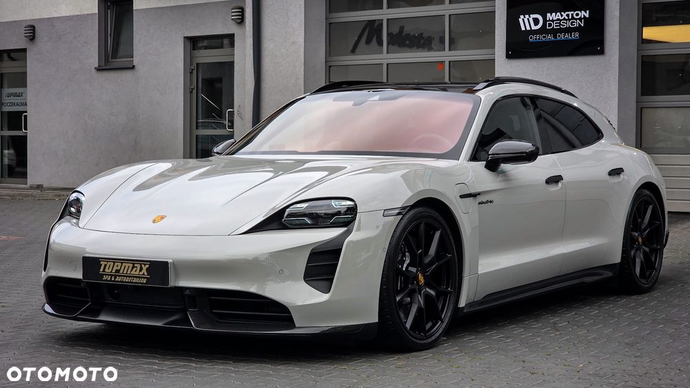 Porsche Taycan GTS - 1