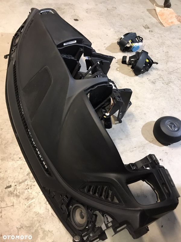 DESKA ROZDZIELCZA konsola kokpit pulpit poduszki airbag pasy KOMPLET ORYGINALNY Mazda 6 - 7