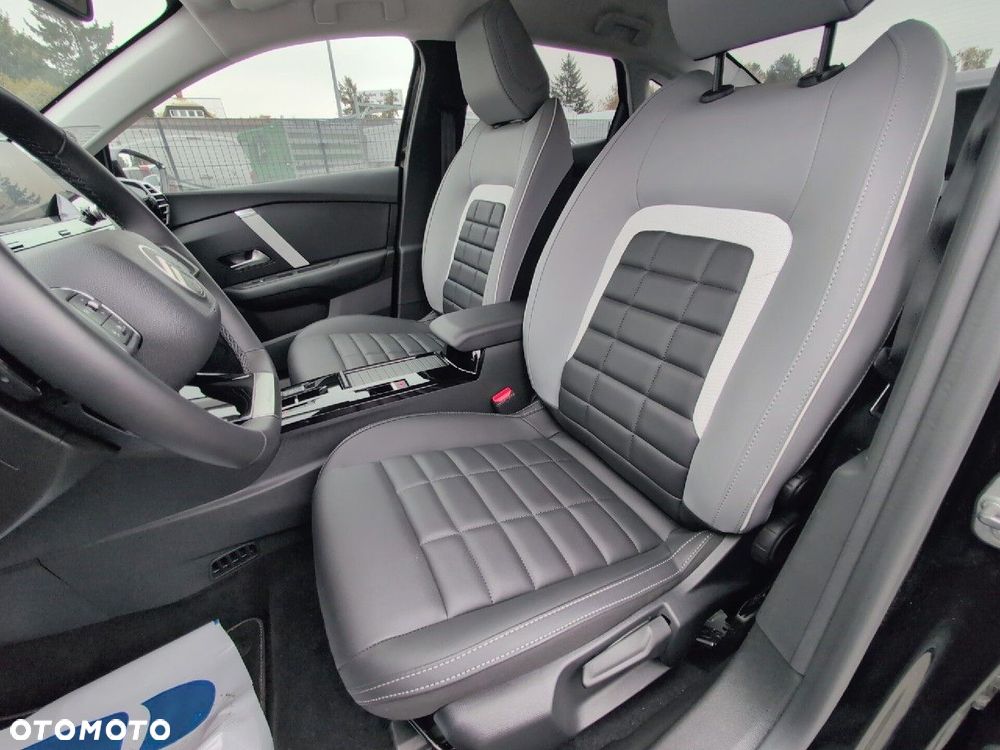 Citroën C4X 1.2 mHEV Max eDCT6 - 13