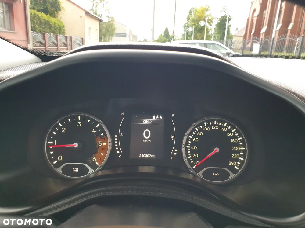 Jeep Renegade 2.0 MultiJet Active Drive Longitude - 27