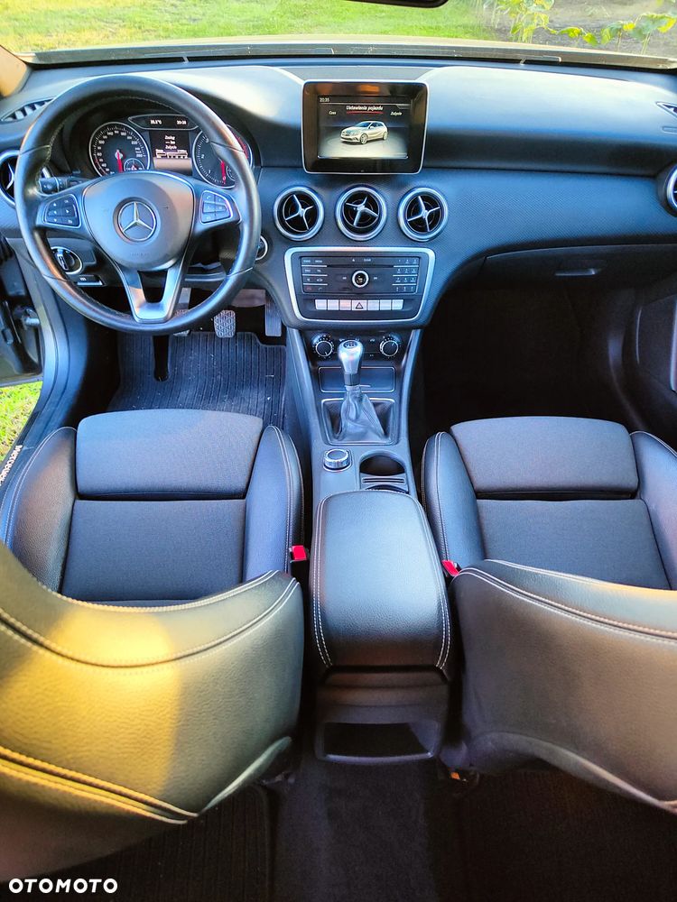 Mercedes-Benz Klasa A 160 d Activity Edition - 21