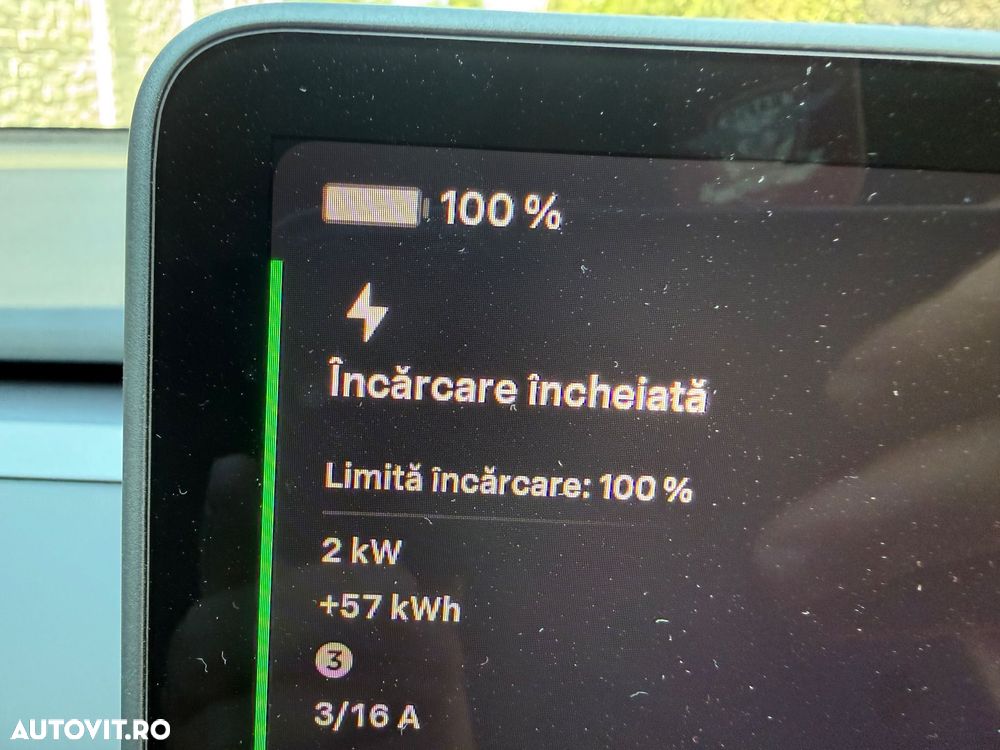 Tesla Model 3 - 20