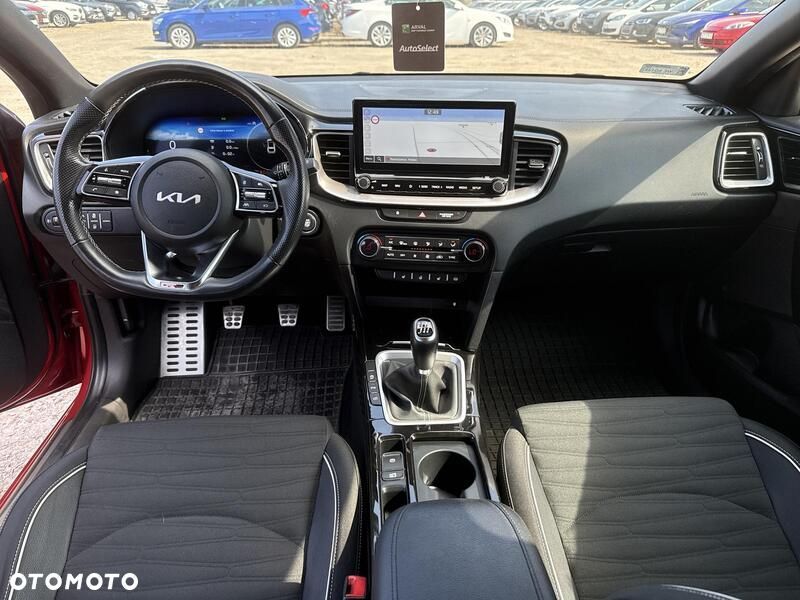 Kia ProCeed 1.5 T-GDI GT Line - 22