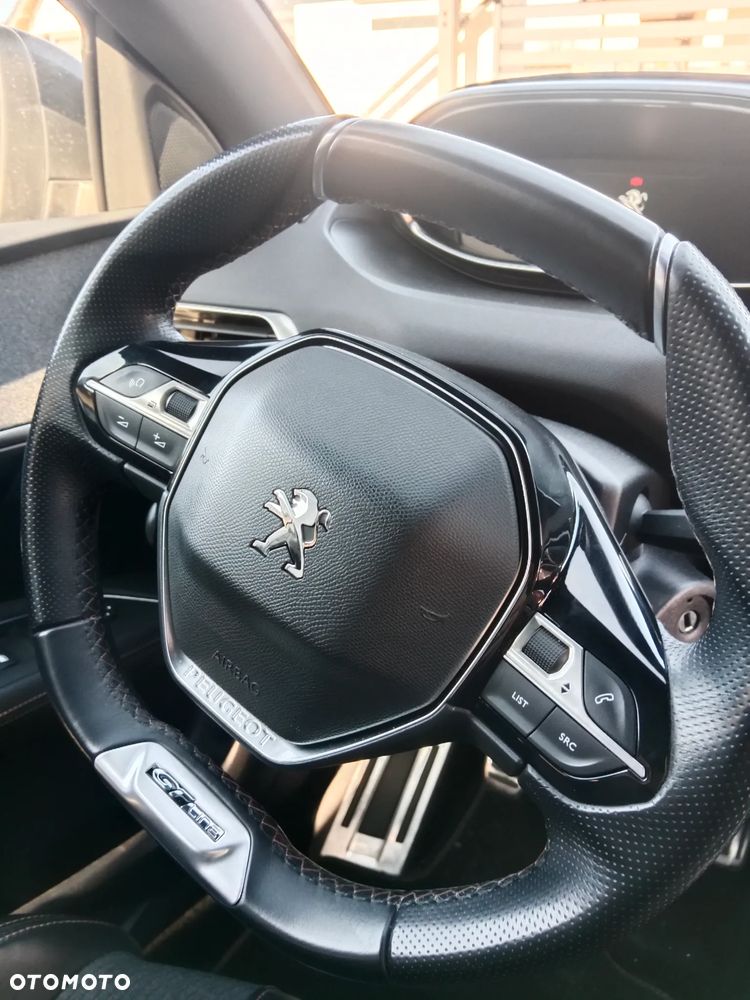Peugeot 3008 1.5 BlueHDi GT S&S - 11