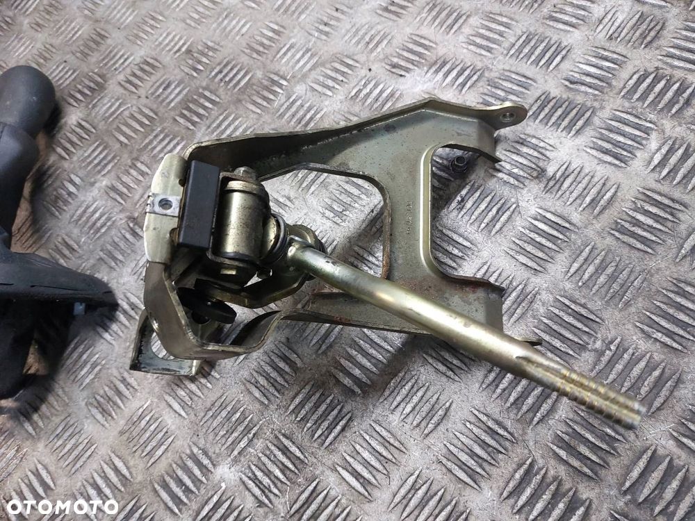 LEWAREK ZMIANY BIEGÓW + LINKI 5B PEUGEOT 806 I 1.9 TD - 5