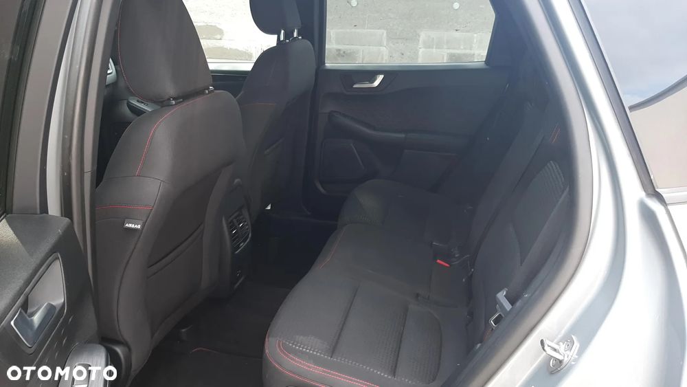 Ford Kuga 1.5 EcoBoost FWD ST-Line X - 14