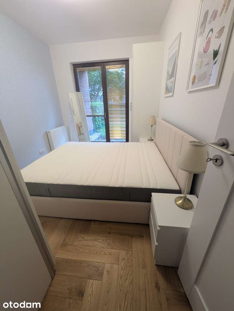 Przytulne 2 pokoje (41 m²) z prywatnym ogródkiem
