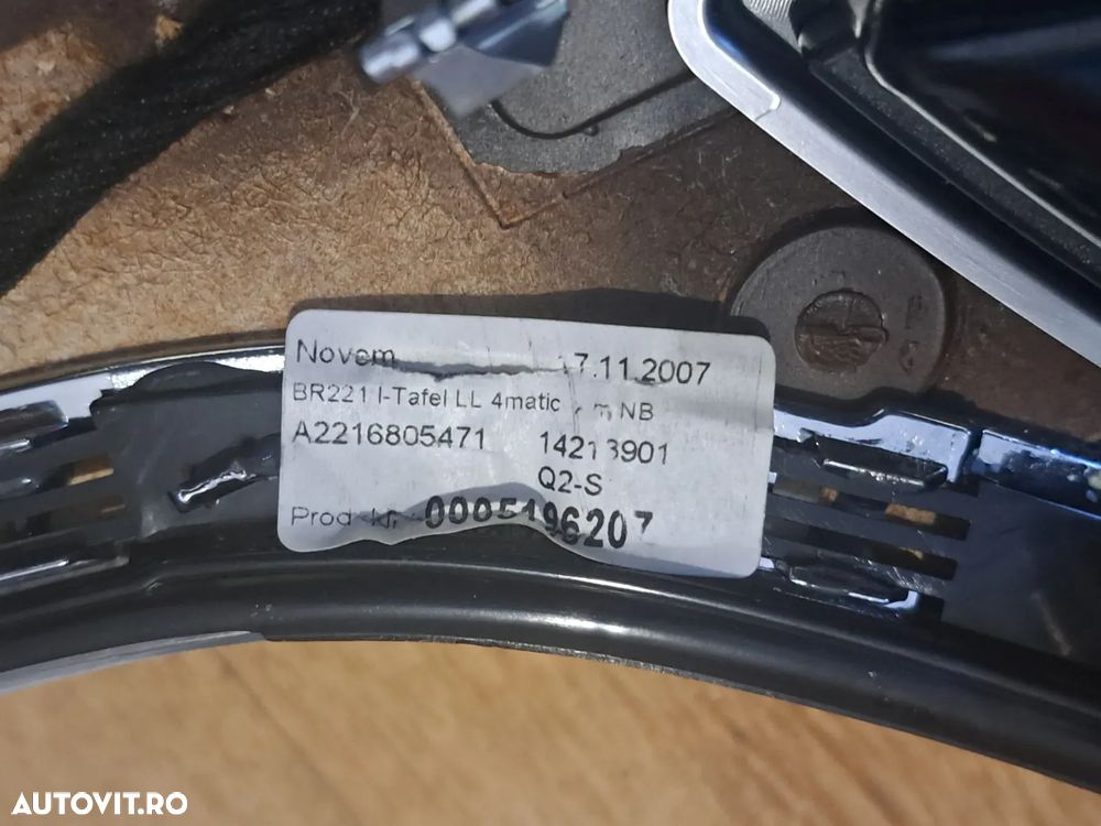 Ornament central bord cu grila gura ventilatie ceas si panou comanda clima ac aer conditionat Original Mercedes W221 S-class 4 matic S320 S450 S550 2007-2009 - 7