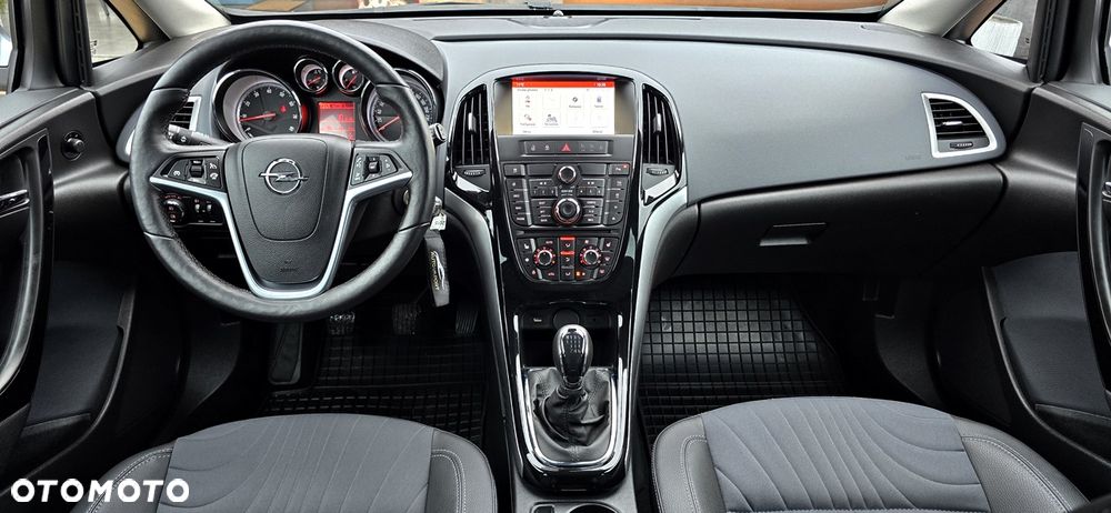 Opel Astra 1.4 T Cosmo - 5