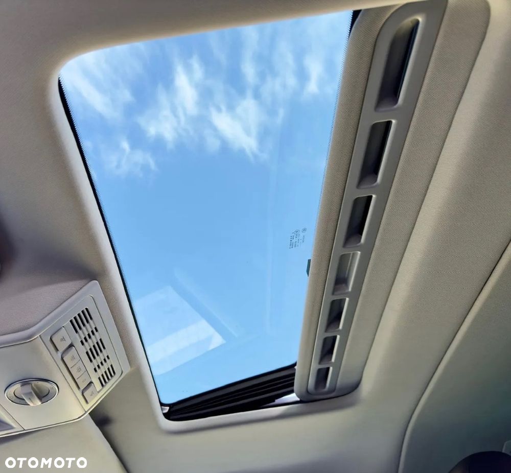 Volkswagen Multivan 2.0 BiTDI L1 Highline 4Motion DSG - 6