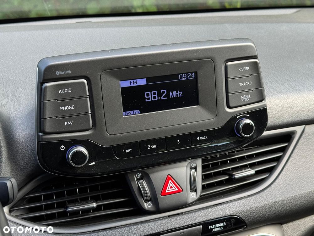 Hyundai i30 1.5 DPI Modern - 22
