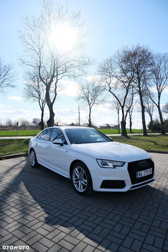 Audi A4 Limousine - 21