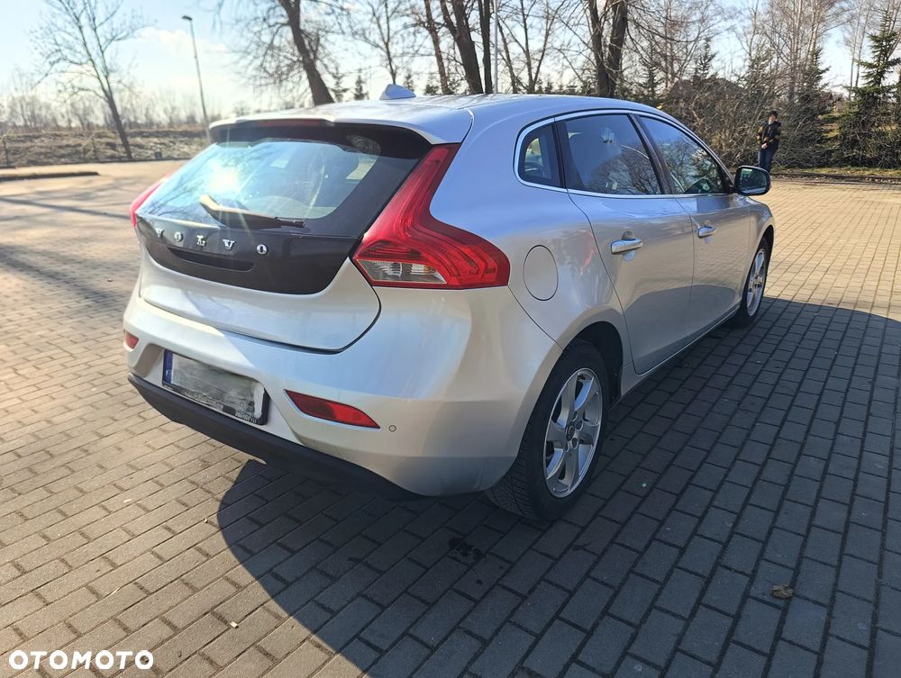 Volvo V40 - 5