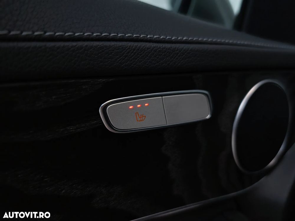 Mercedes-Benz GLC 300 de 4Matic 9G-TRONIC - 12