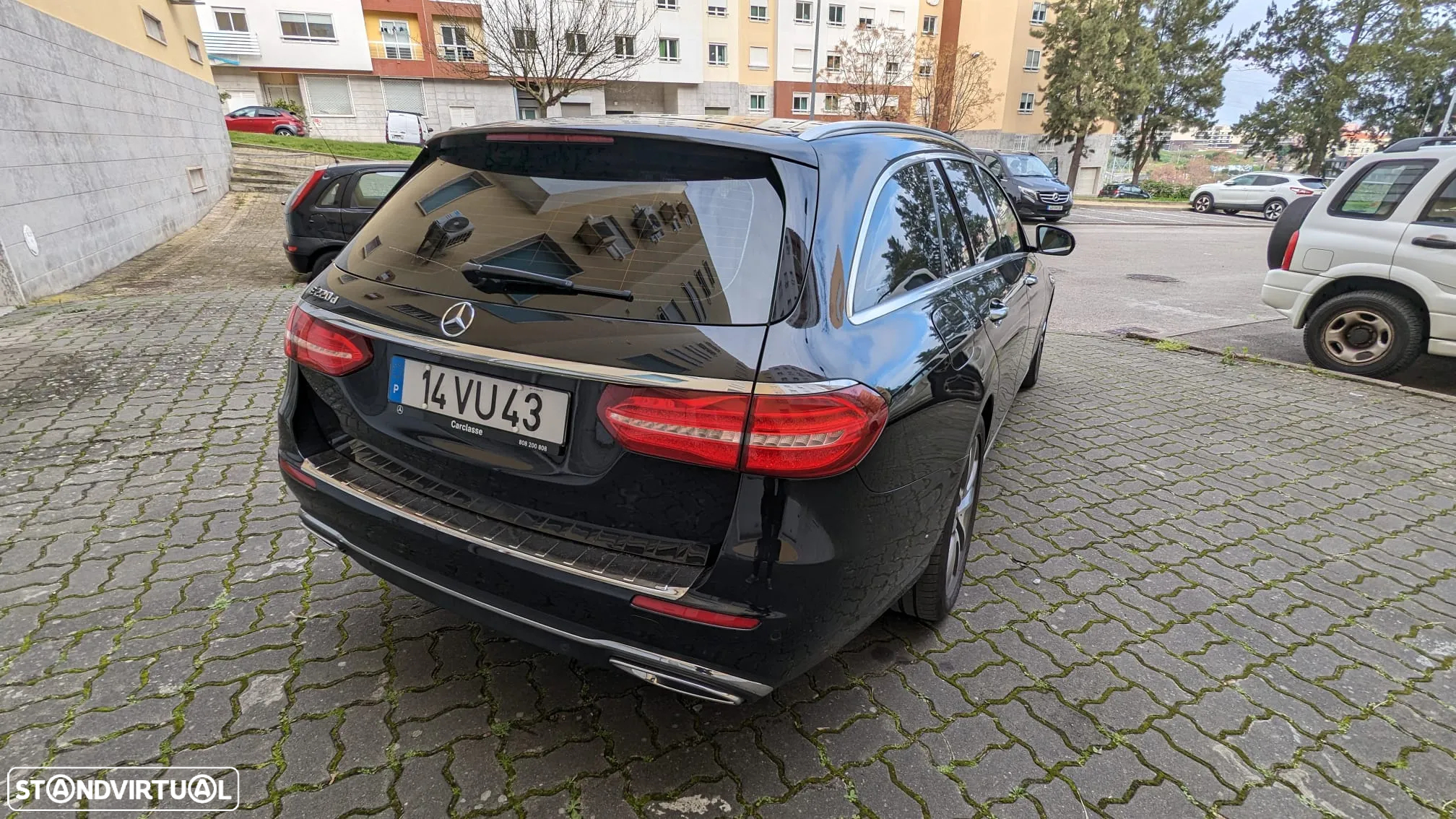 Mercedes-Benz E 220 d Avantgarde 7L - 11