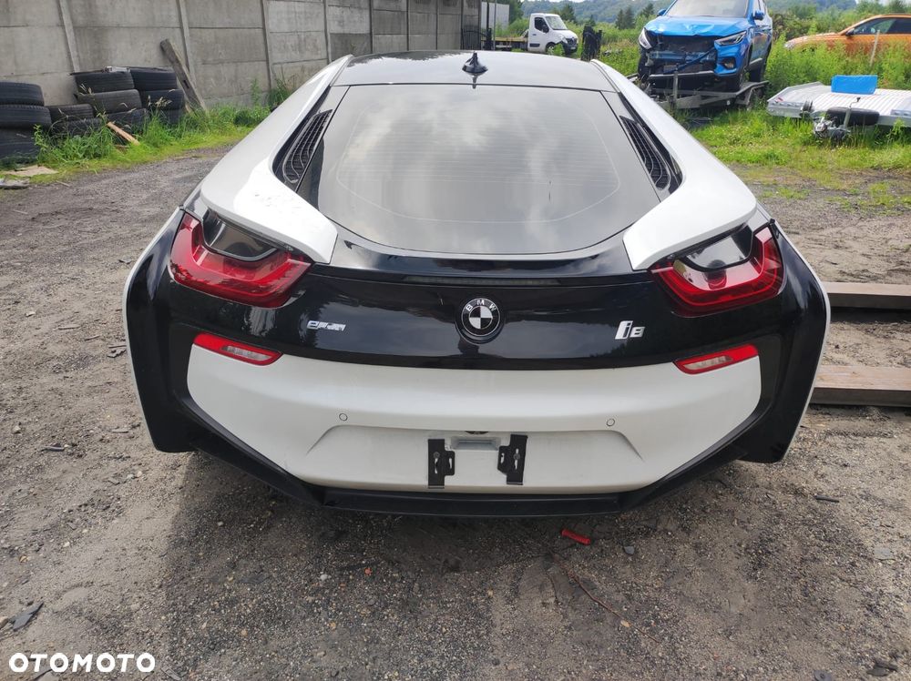 BMW i8 - 4