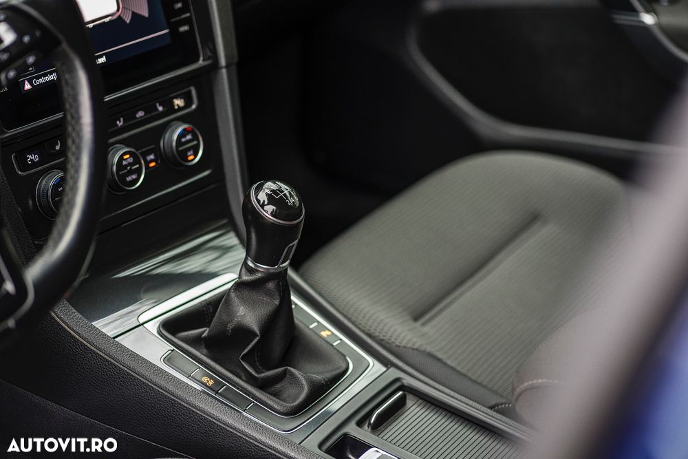 Volkswagen Golf 1.0 TSI Trendline - 20