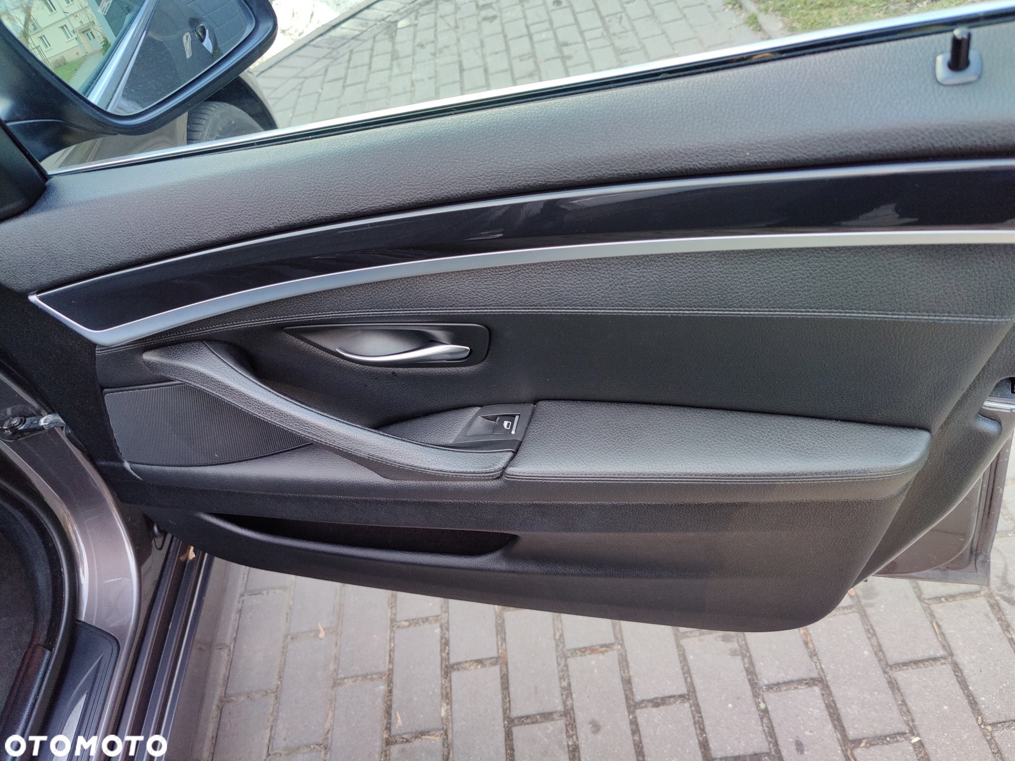 BMW Seria 5 520d - 13