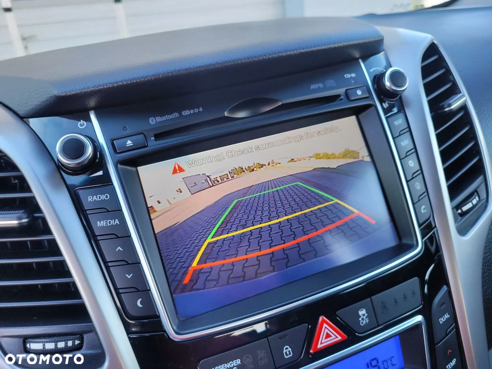 Hyundai i30 1.6 GDI DCT Premium - 28