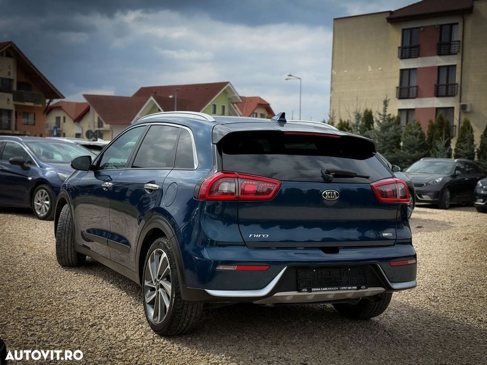 Kia Niro 1.6 GDI 2WD Aut. Vision - 5