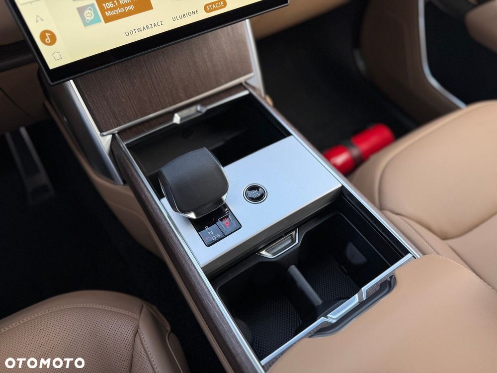 Land Rover Range Rover - 15