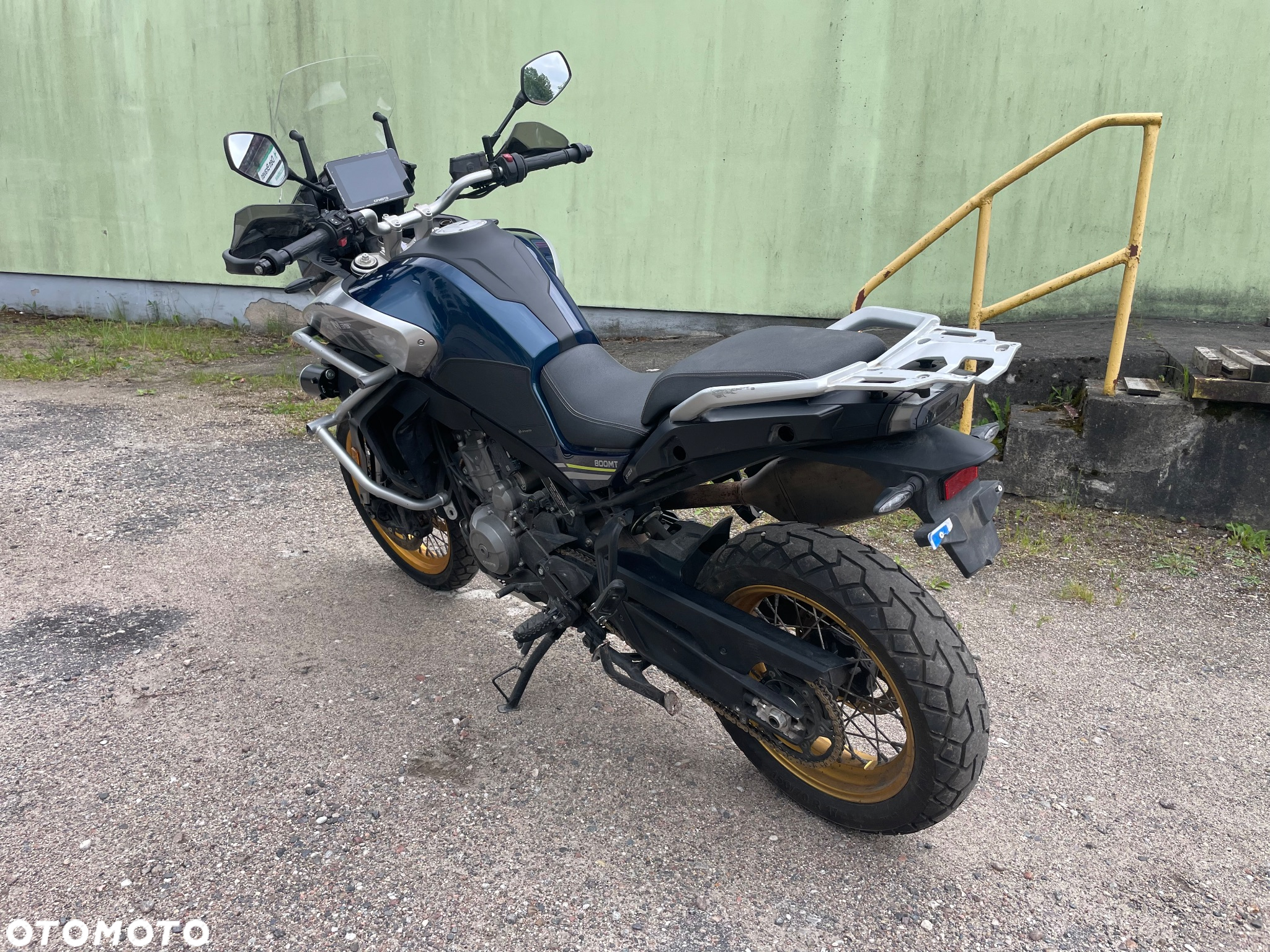CFMoto 800MT Touring - 4