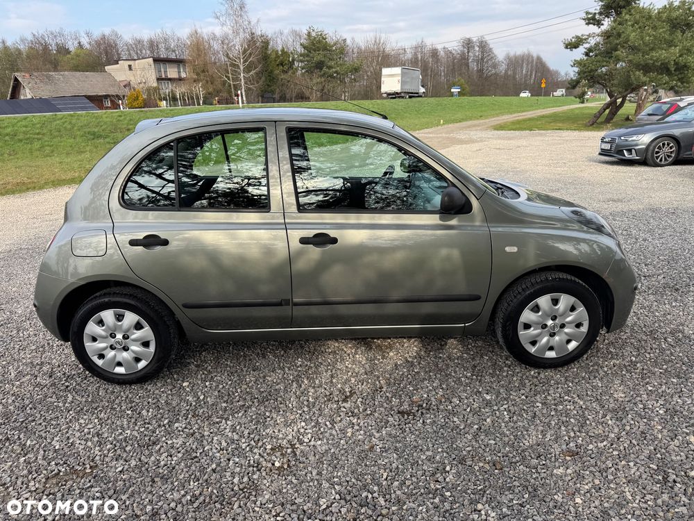 Nissan Micra 1.2 Visia + - 16