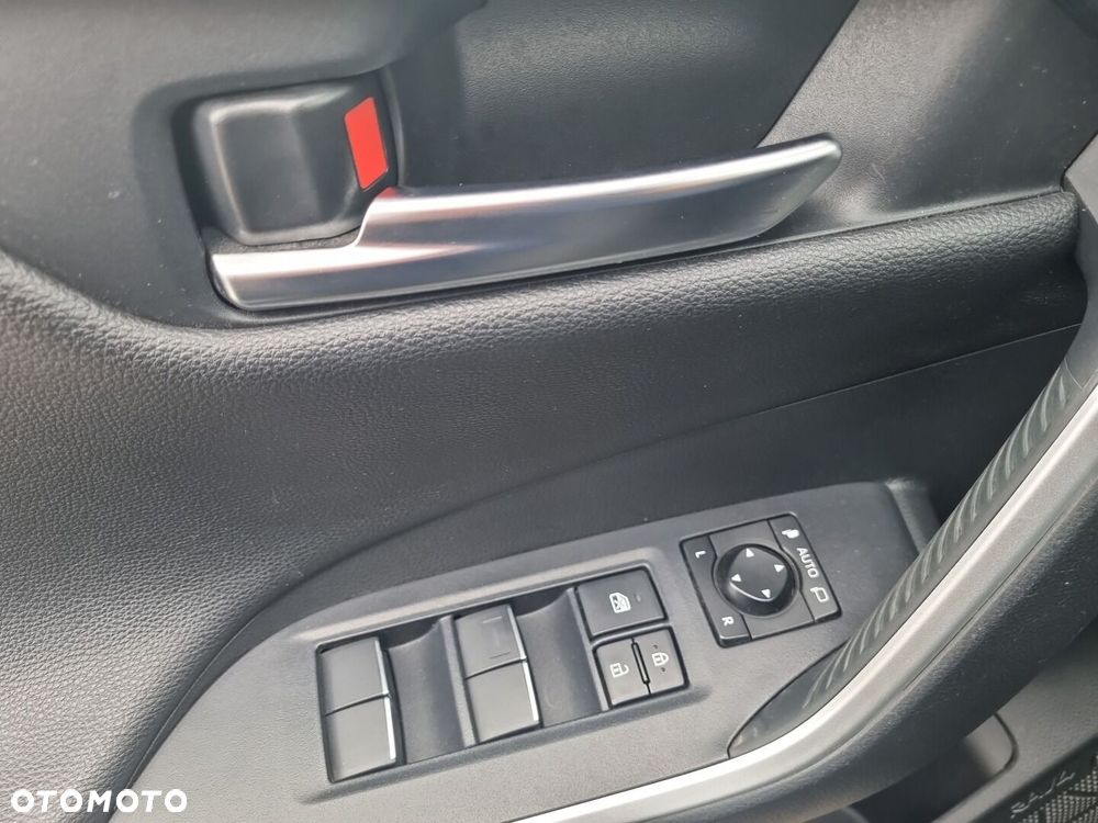 Toyota RAV4 2.5 Hybrid Black Edition by JBL 4x4 - 23