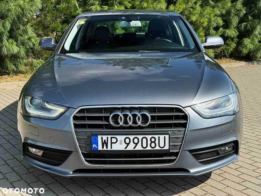 Audi A4 Limousine 2.0 TDI DPF Attraction - 2