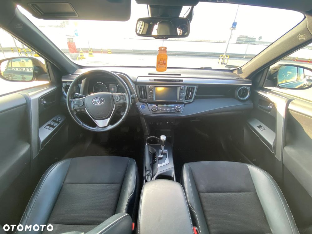 Toyota RAV4 Hybrid Prestige 4x4 - 8