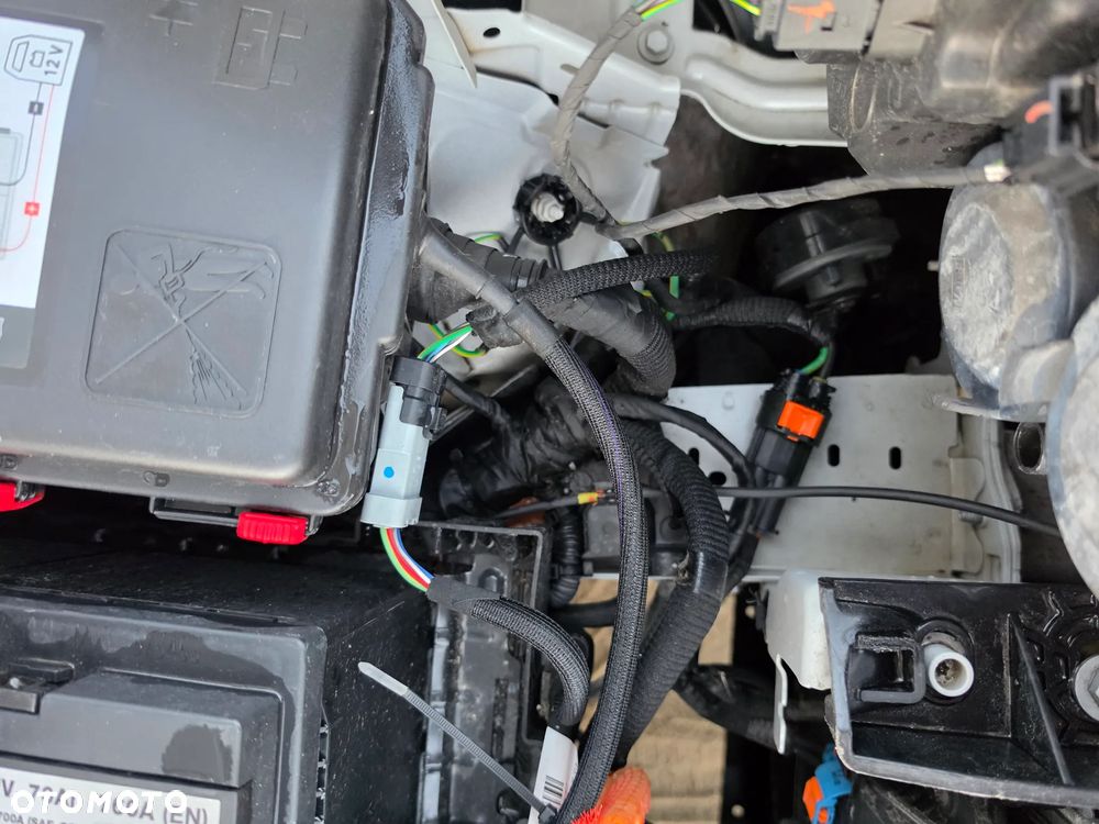 Peugeot 2008 PureTech 100 Stop&Start Active - 34