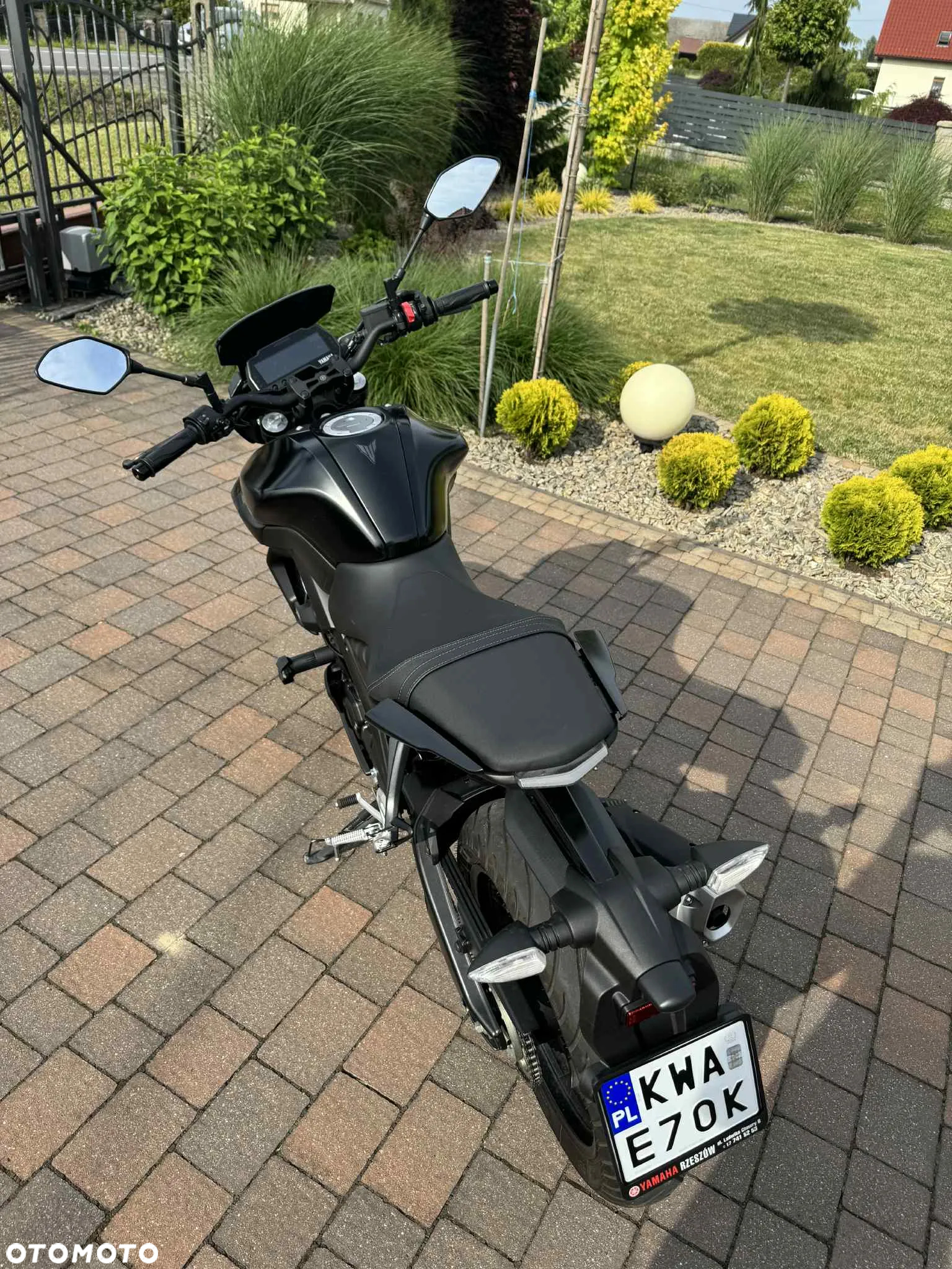 Yamaha MT - 19