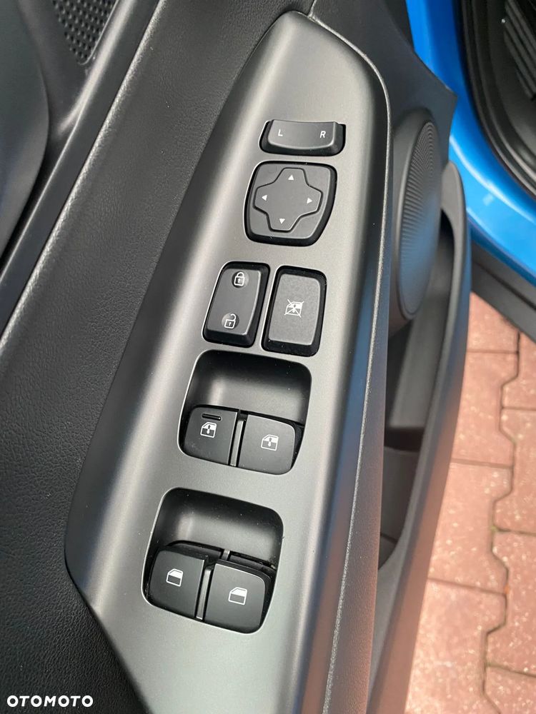Hyundai Kona - 14