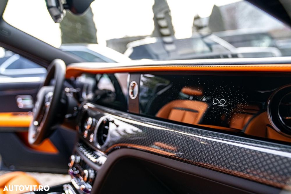 Rolls-Royce Ghost - 12