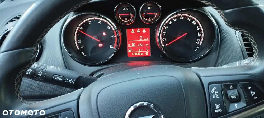 Opel Meriva - 12