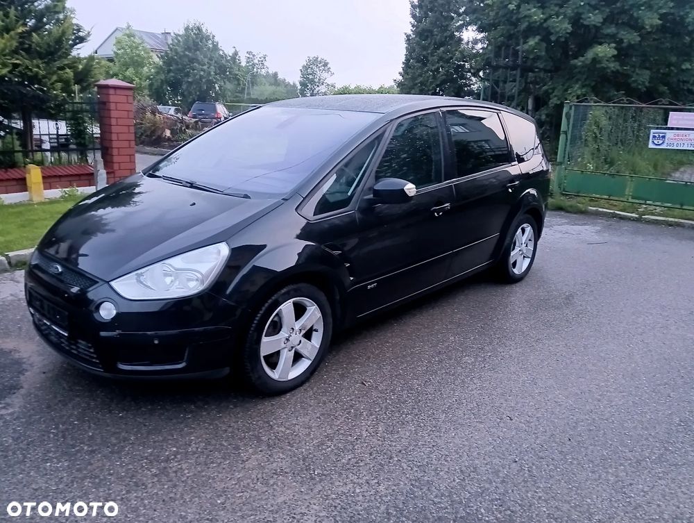 Ford S-Max 2.5 Titanium - 1