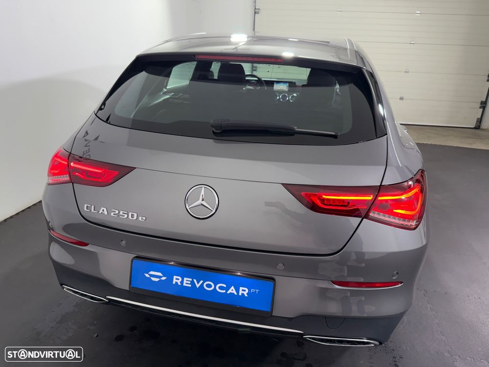 Mercedes-Benz CLA 250 e Shooting Brake Progressive - 9