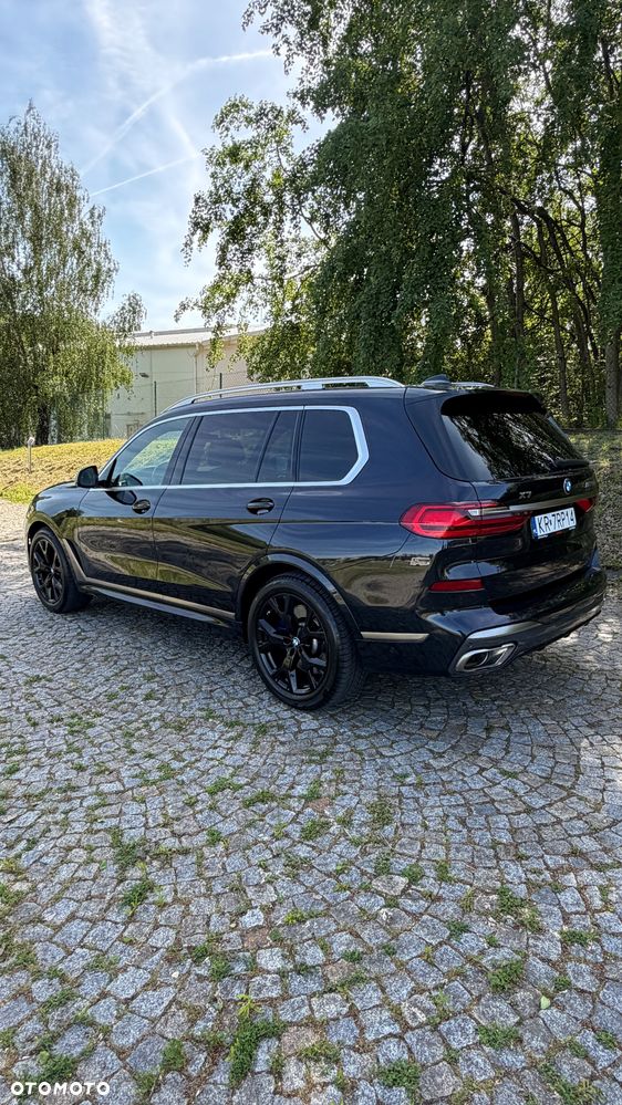 BMW X7 M50i sport - 4