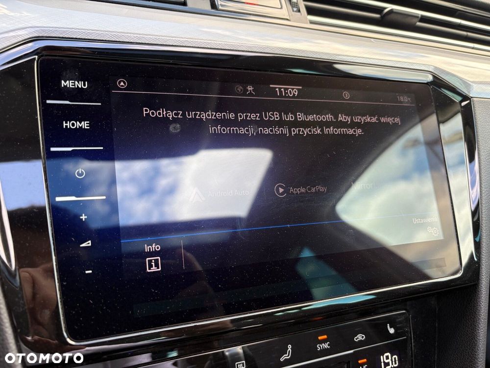 Volkswagen Passat - 35