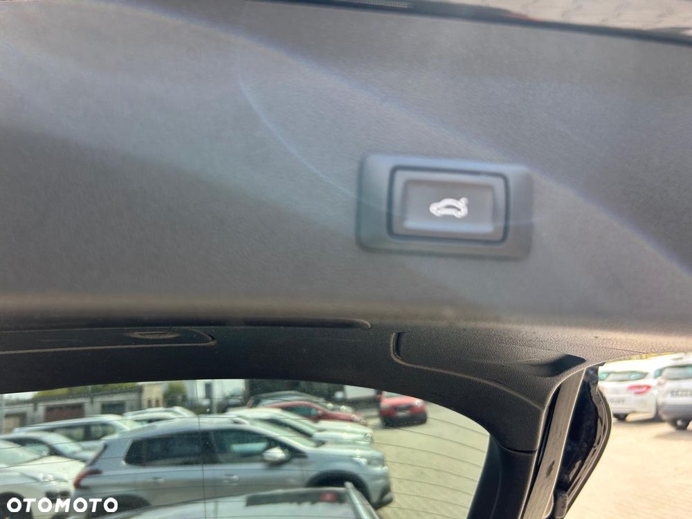Audi A4 Avant 2.0 TDI DPF clean diesel multitronic S line Sportpaket - 19