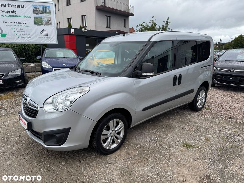 Opel Combo - 8