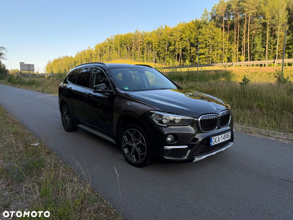 BMW X1 xDrive18d xLine sport - 22