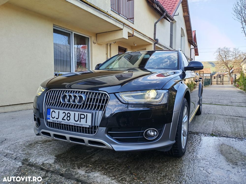 Audi A4 Allroad 2.0 TDI DPF S tronic - 1