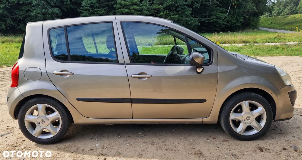 Renault Modus 1.5 dCi Alize - 8
