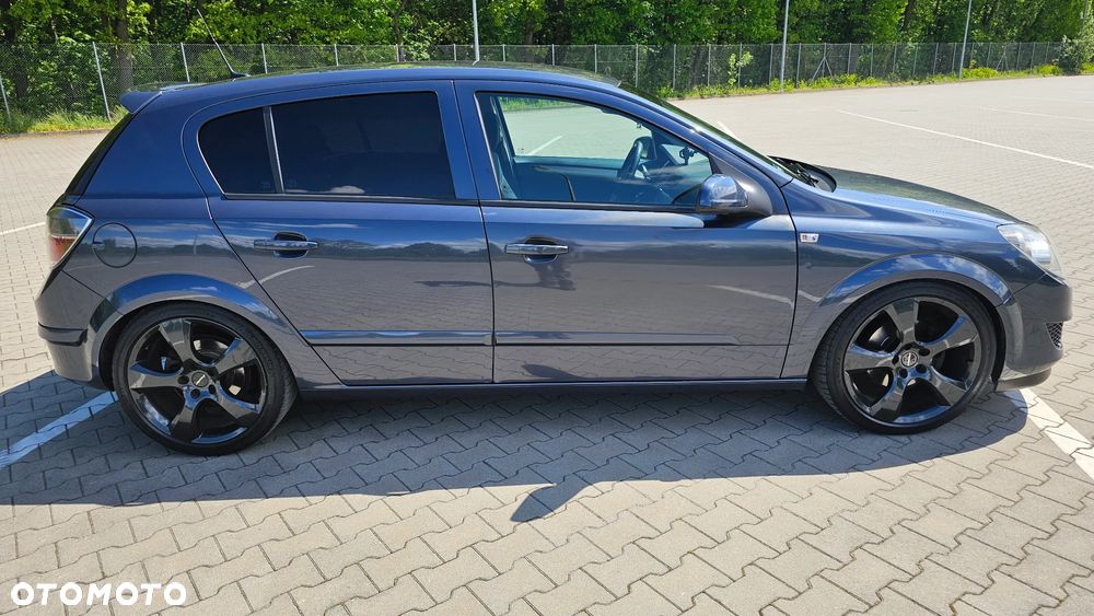 Opel Astra 1.7 CDTI DPF - 8