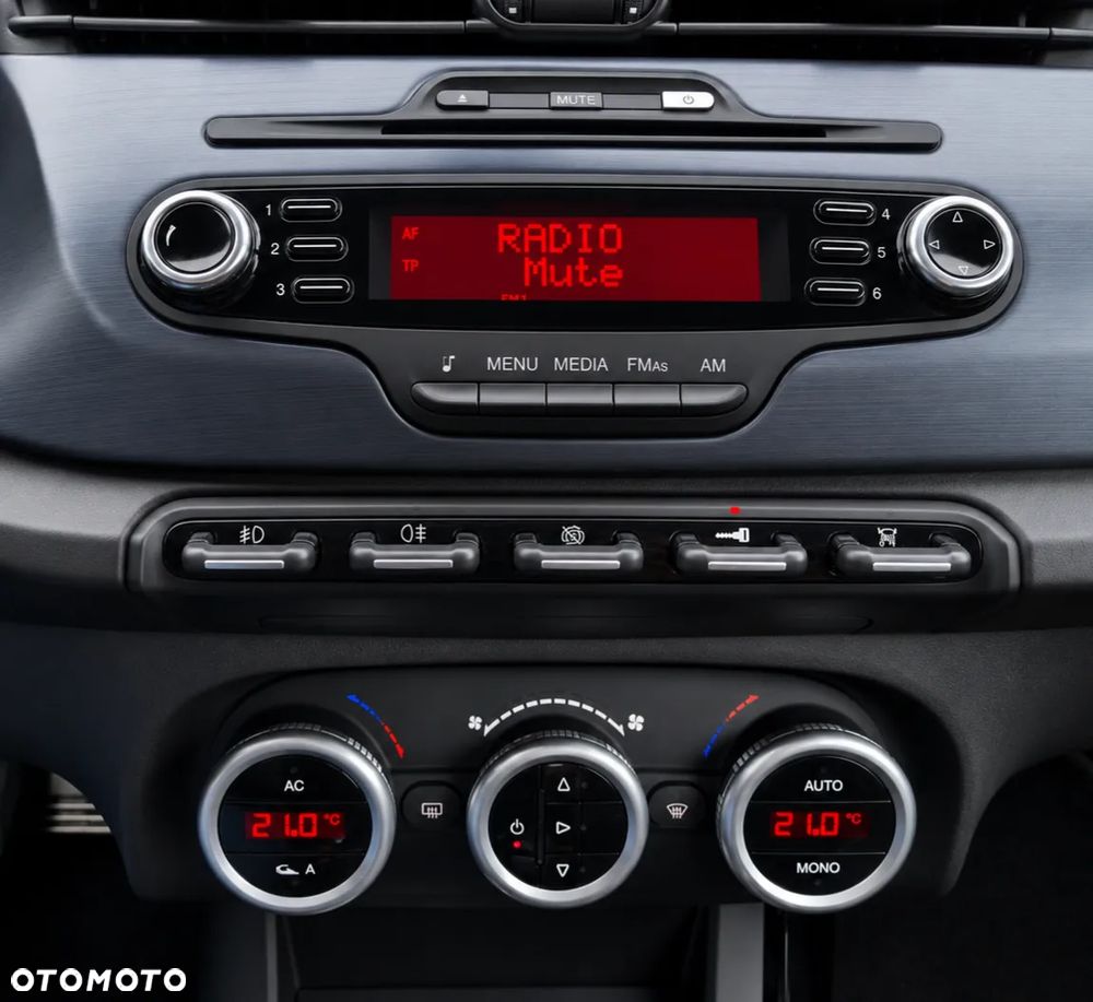 Alfa Romeo Giulietta 1.4 TB MultiAir Exclusive TCT - 10