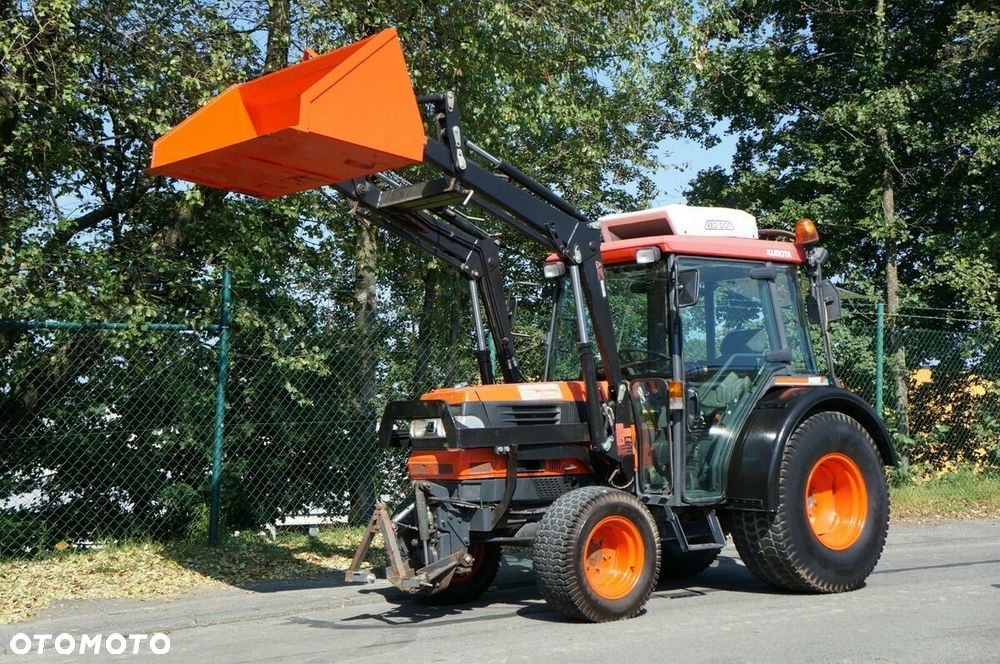 Kubota Kubota L4200 z ładowaczem czołowym 2004  CIĄGNIK ROLNICZY - 2